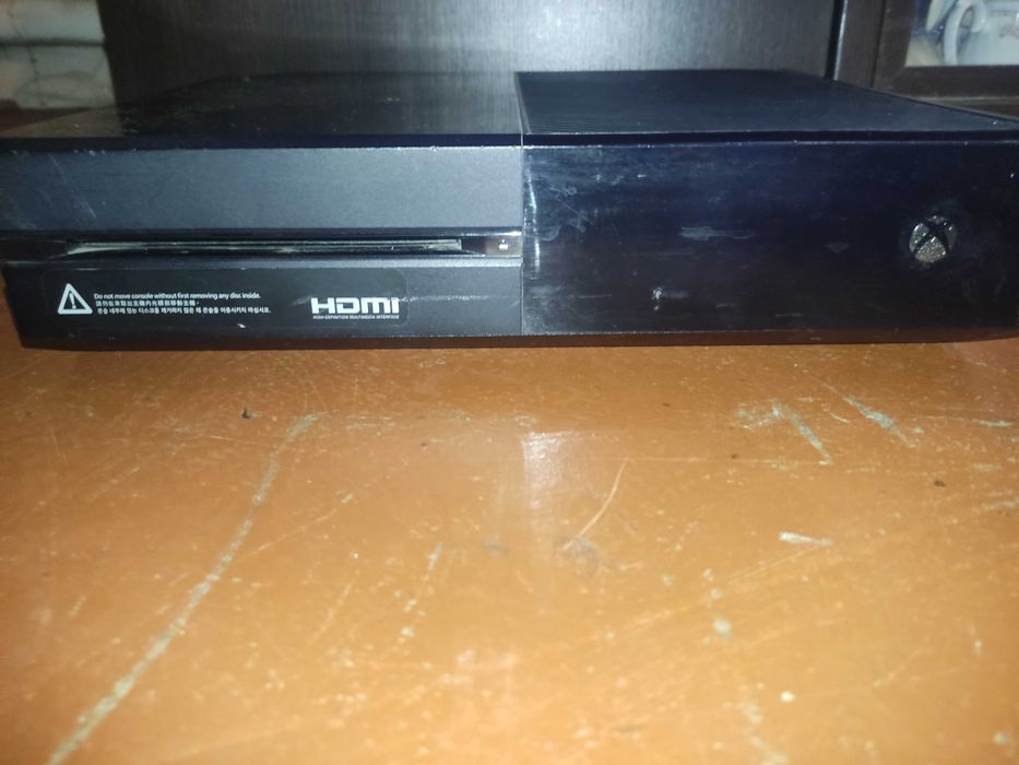 Приставка Xbox One