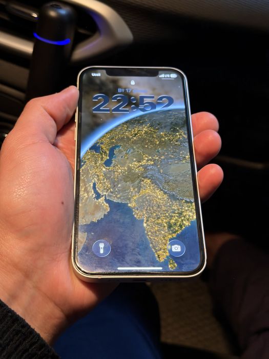 Iphone 12. srochna sotiladi