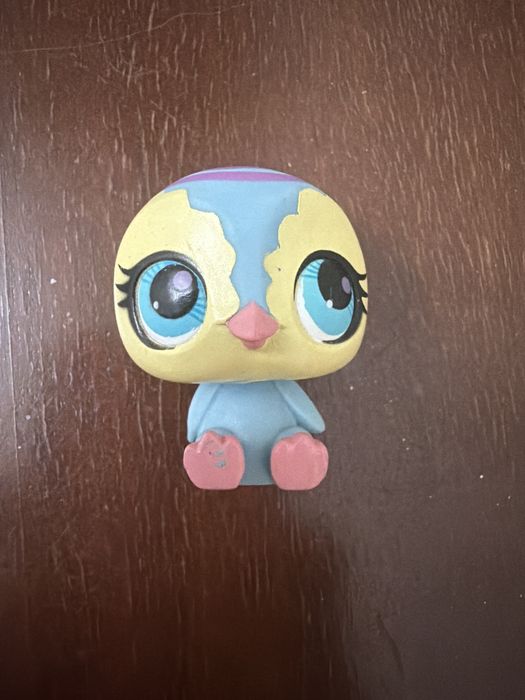 Продаю лпс/lps/littlest pet shop пингвина и кита