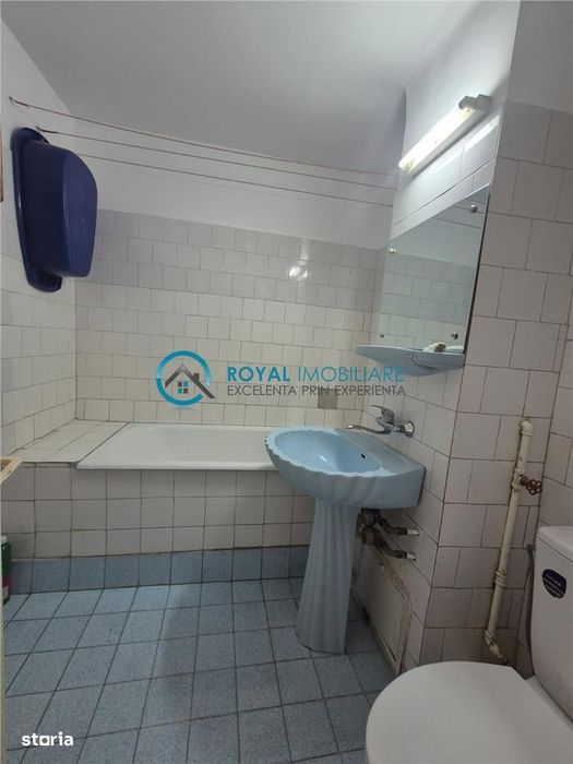 Royal Imobiliare - Vanzare apartament zona Ienachita Vacarescu
