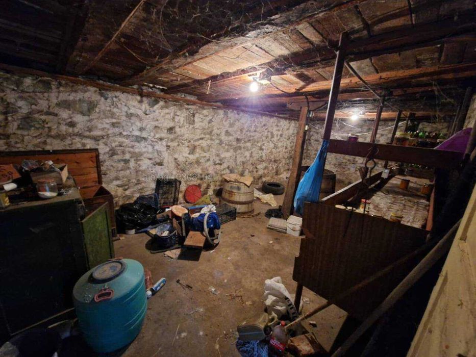 Продава се Къща в с. Варвара, Област Пазарджик - 136 кв.м за 237 €/кв.м - Снимка #11