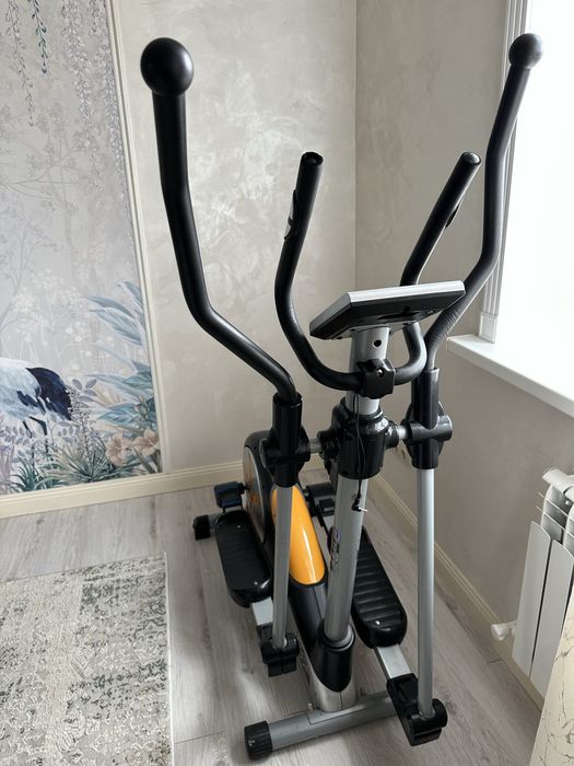 Продается эллиптический тренажер