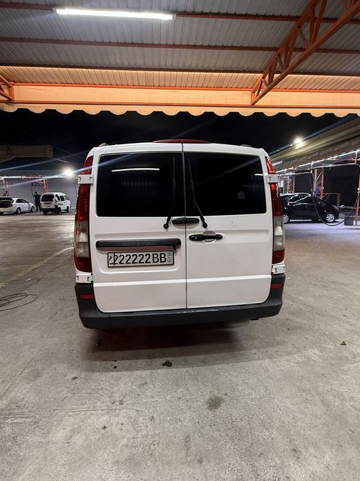 Mercedes benz vito
