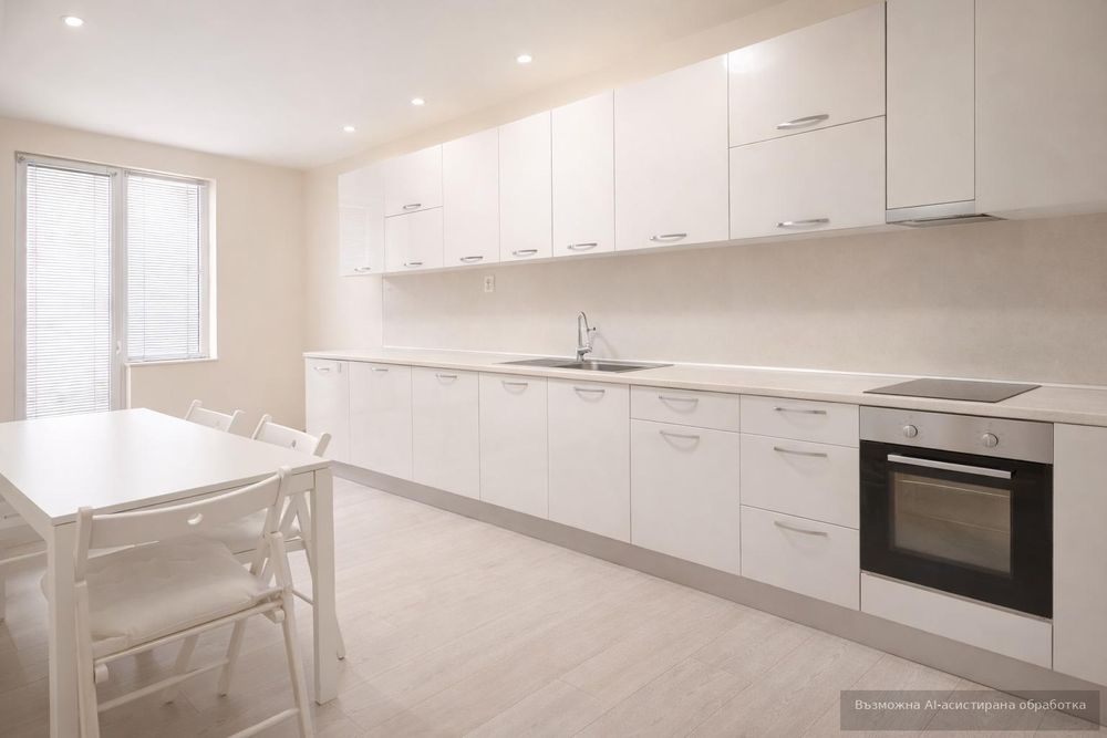 Тристаен апартамент под наем в Център