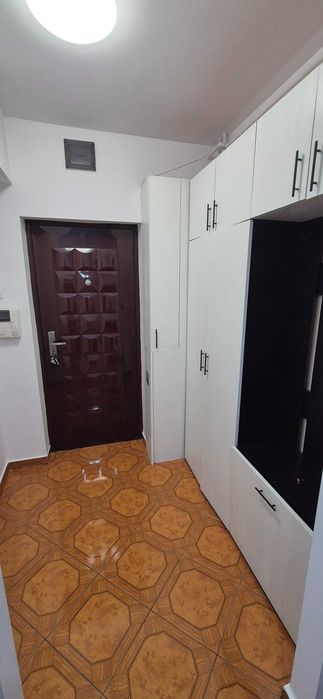 Apartament 1 camera cu loc de parcare de inchiriat-Tudor