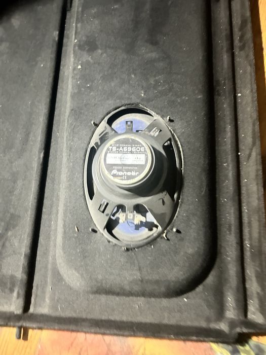 Нива саббуфер авто динамика