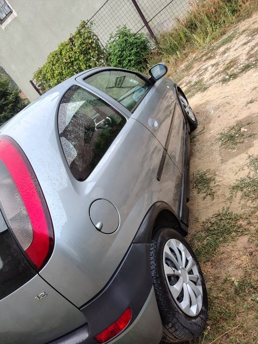 Vând Opel CORSA C