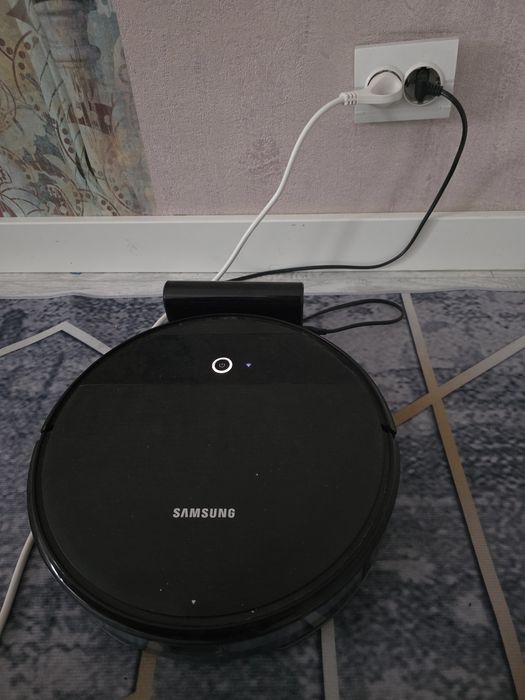 Робот пылесос Samsung