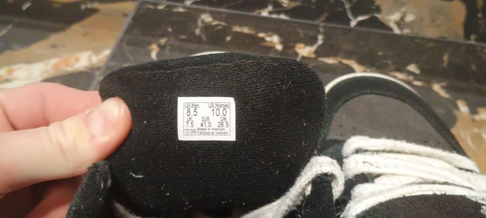 VANS Hylane Low  mărime 41