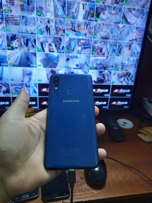 Самсунг а10 идеал