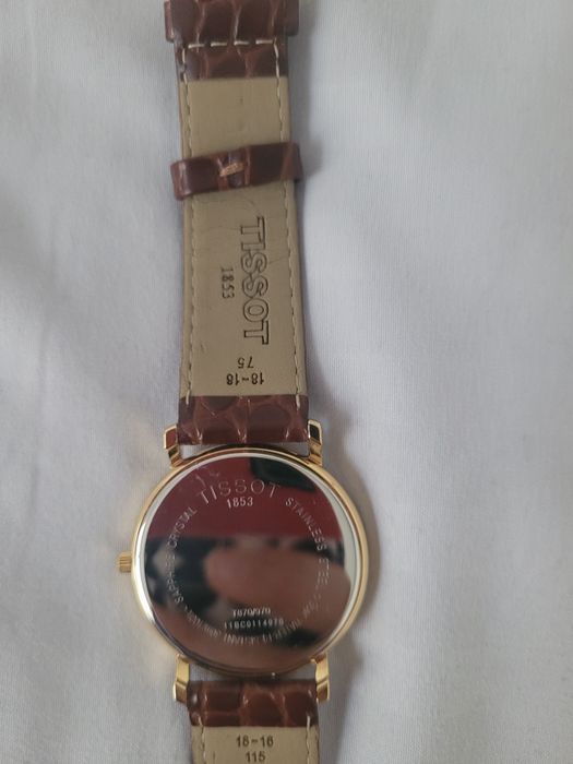 Часовник Tissot класически unisex модел