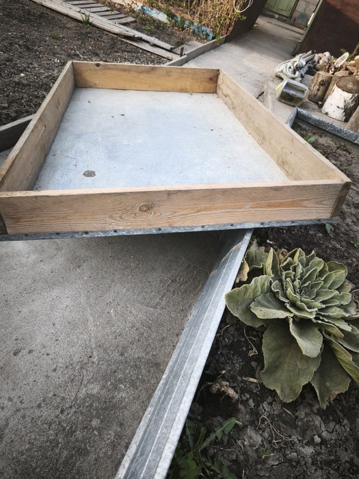 Баек для бетона.