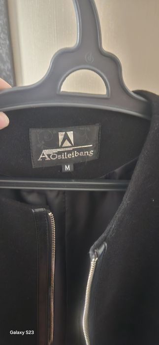 Продаётся пальто