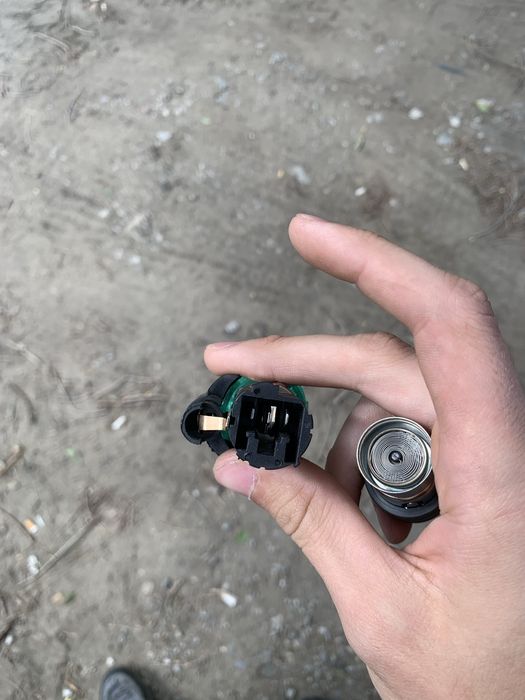 Прикуриватель в машину