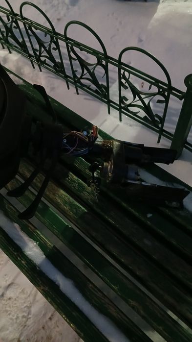 Руль от нивы  продам