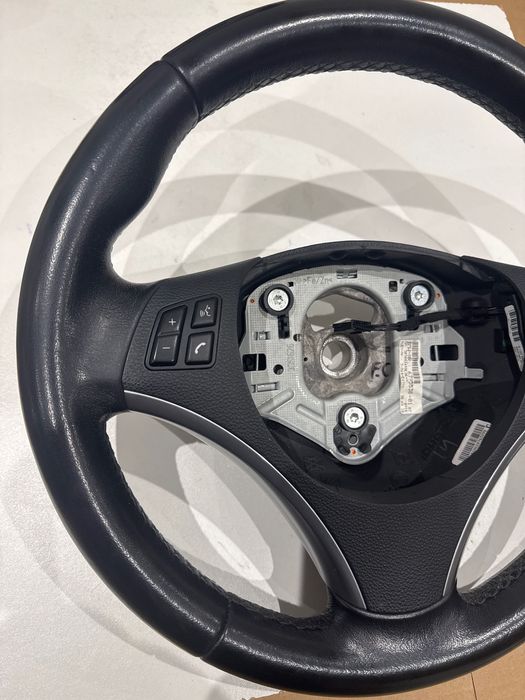 BMW E90/91кожен волан БМВ Е90/91