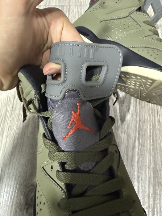 Nike Air Jordan 6 x Travis Scott