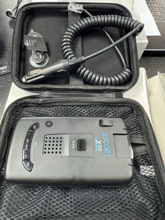 Vand detector radar Escort X80 – stare foarte buna