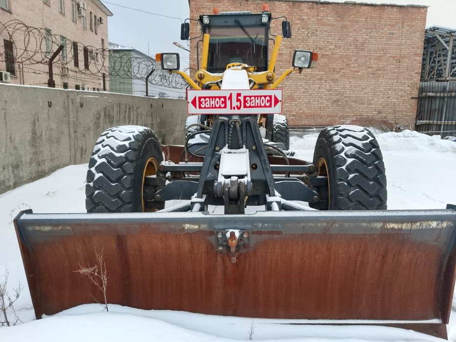 Продам срочно Грейдер