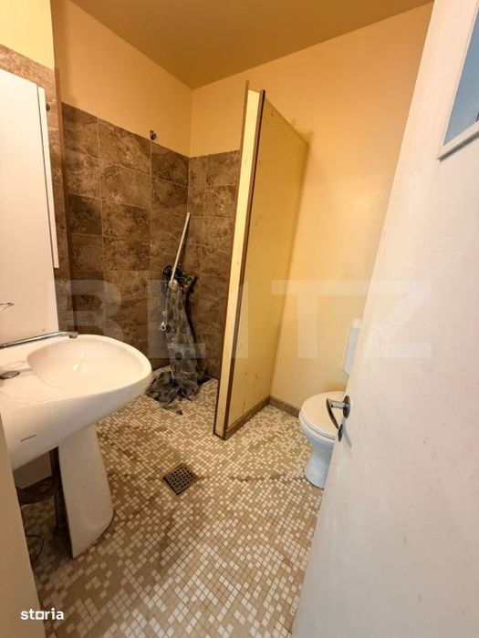 Casa de vanzare, Schei – ideala pentru investitie la 250m de Piata U