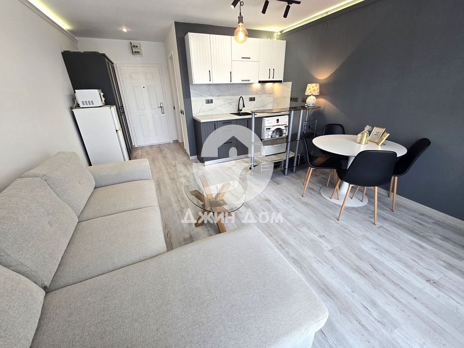 Продава се Едностаен апартамент в к.к. Слънчев бряг - 42 кв.м за 826 €/кв.м - Снимка #2