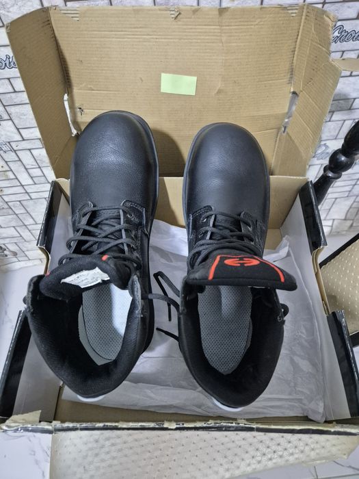 Канадские рабочие ботинки!