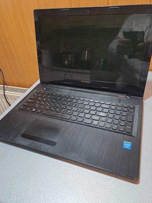 Vand Lenovo G50-30