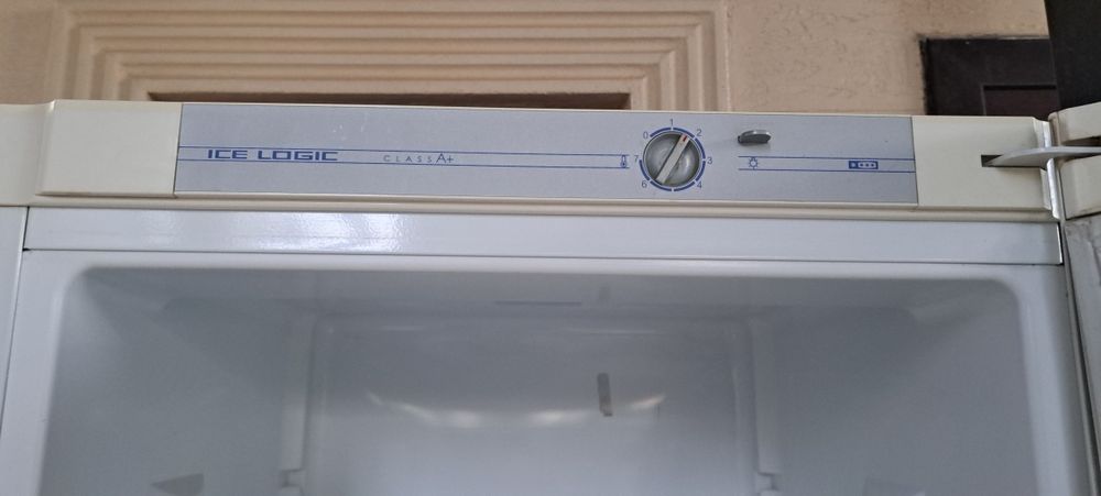 Холодильник SNAIGE