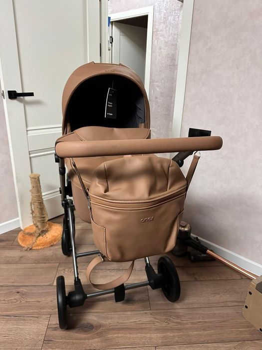 Продам коляску Anex e/type