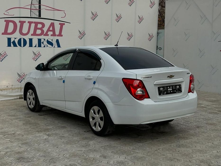 Chevrolet AVEO T300