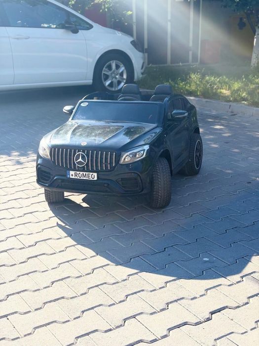 Mercedes-Benz GLC Coupe sau GLC AMG