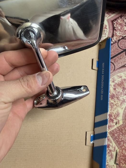 Зеркала решитки на Стойки Ваз 2103