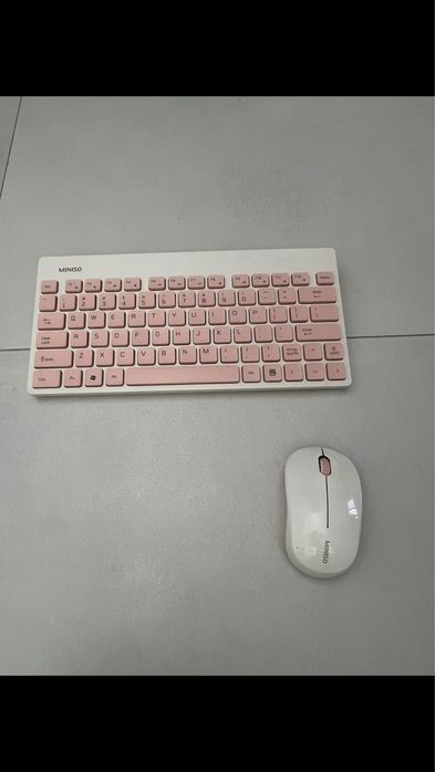 Vand tastatura+mouse universal