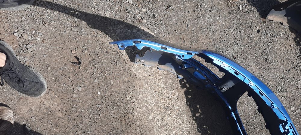 Голф 7 предна броня