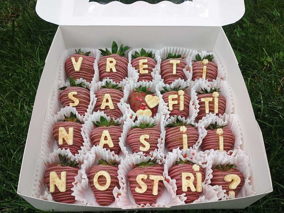 capsuni in ciocolata IAȘI