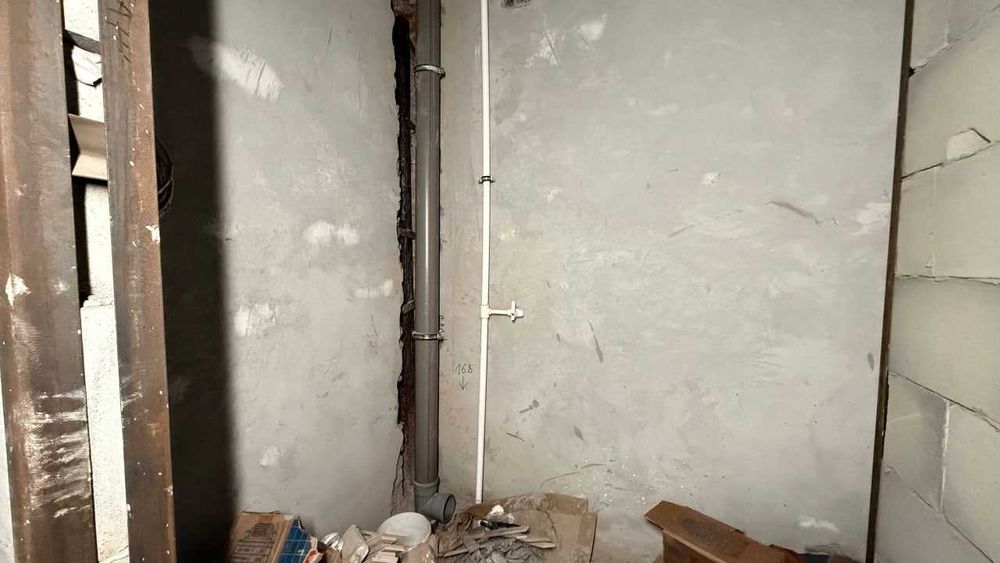 Маталка Uz-Salaman 8-қаватда 1 хонали квартира сотилади. ID: 1895