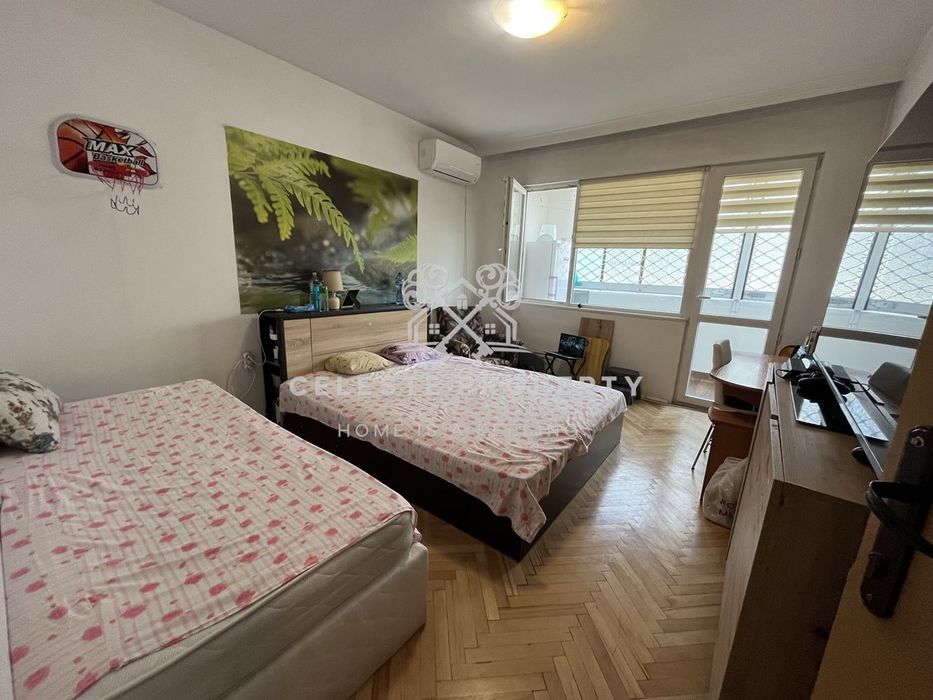 Продава се Тристаен апартамент в София, Красна поляна 2 - 95 кв.м за 2053 €/кв.м - Снимка #2