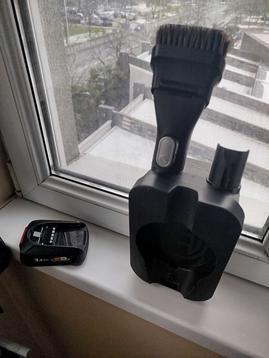 Вертикална прахосмукачка Бош unlimited 7 без кабелна