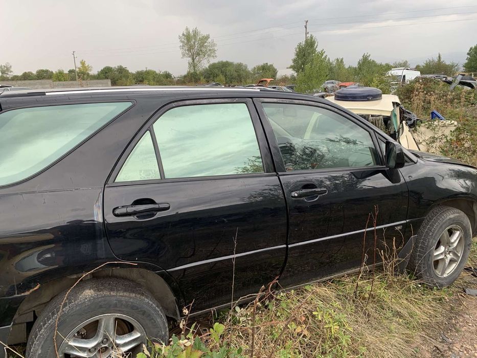 Лексус Рх300 на части