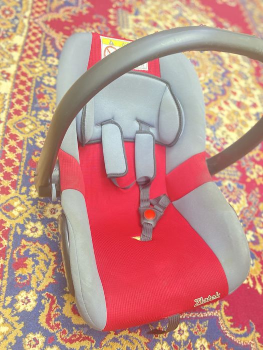 Продам автолюльку