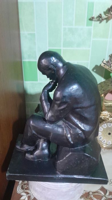 Статуэтка Ленина и Бюст !