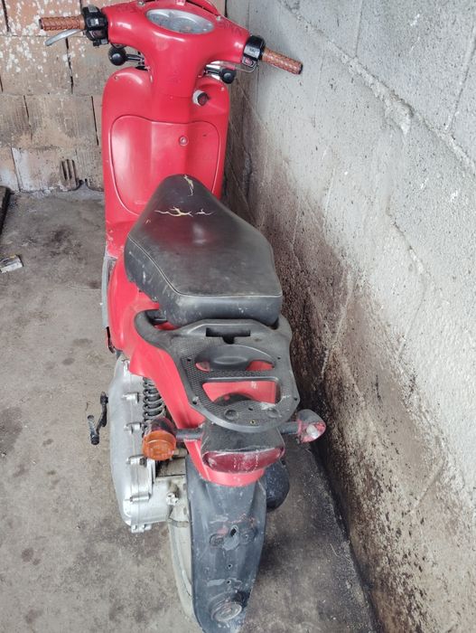 De vânzare motoscuter