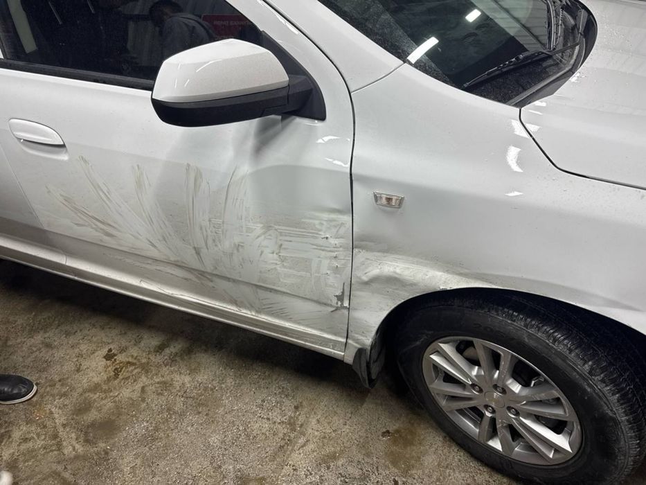 Koblt oldi krelo eshik sotilidi radnoy kraska