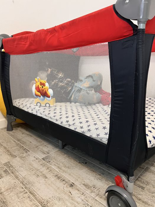 Patut copii, spatiu de joaca