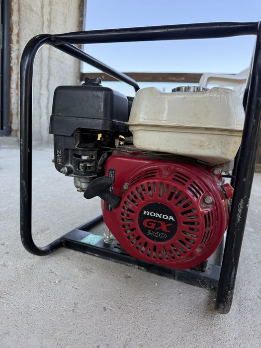 Vand generator Honda AGT 3901 HSB 3,o kw