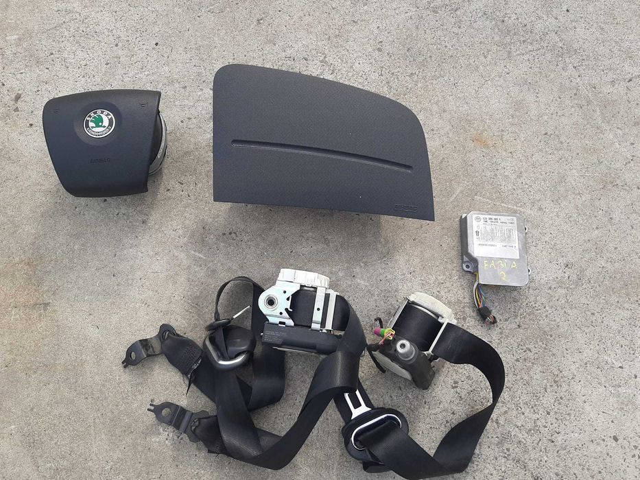 kit airbag skoda fabia 2  5j1880204 5j0880201b  1c0909605k