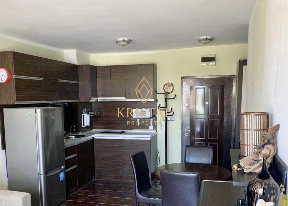 Продава се Двустаен апартамент в Несебър - 70 кв.м за 1015 €/кв.м - Снимка #4