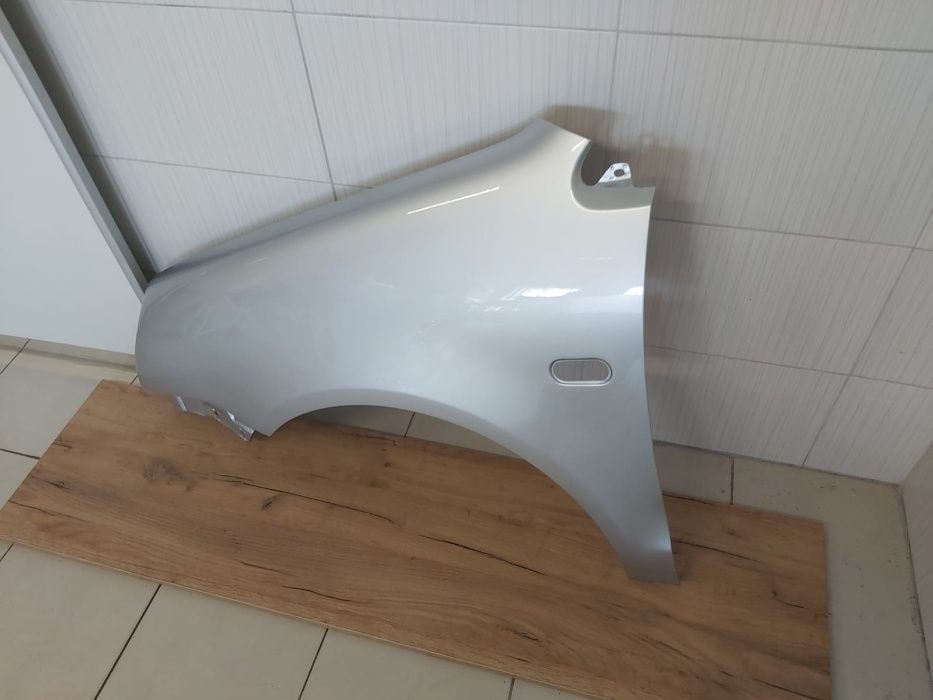 Aripa Fata Stanga VW Polo 5/V 2002 2003 | 2004 2005 (LA7W (Gri))