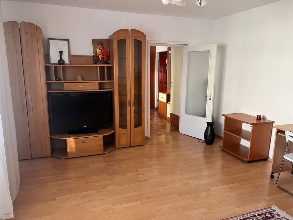 Vand Apartament 2 camere
