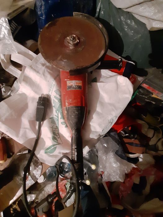 Milwaukee filet polizor 230